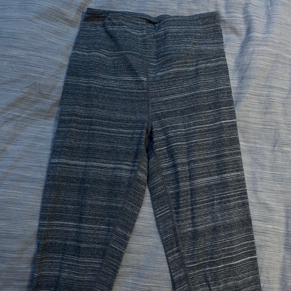 grey garage leggings